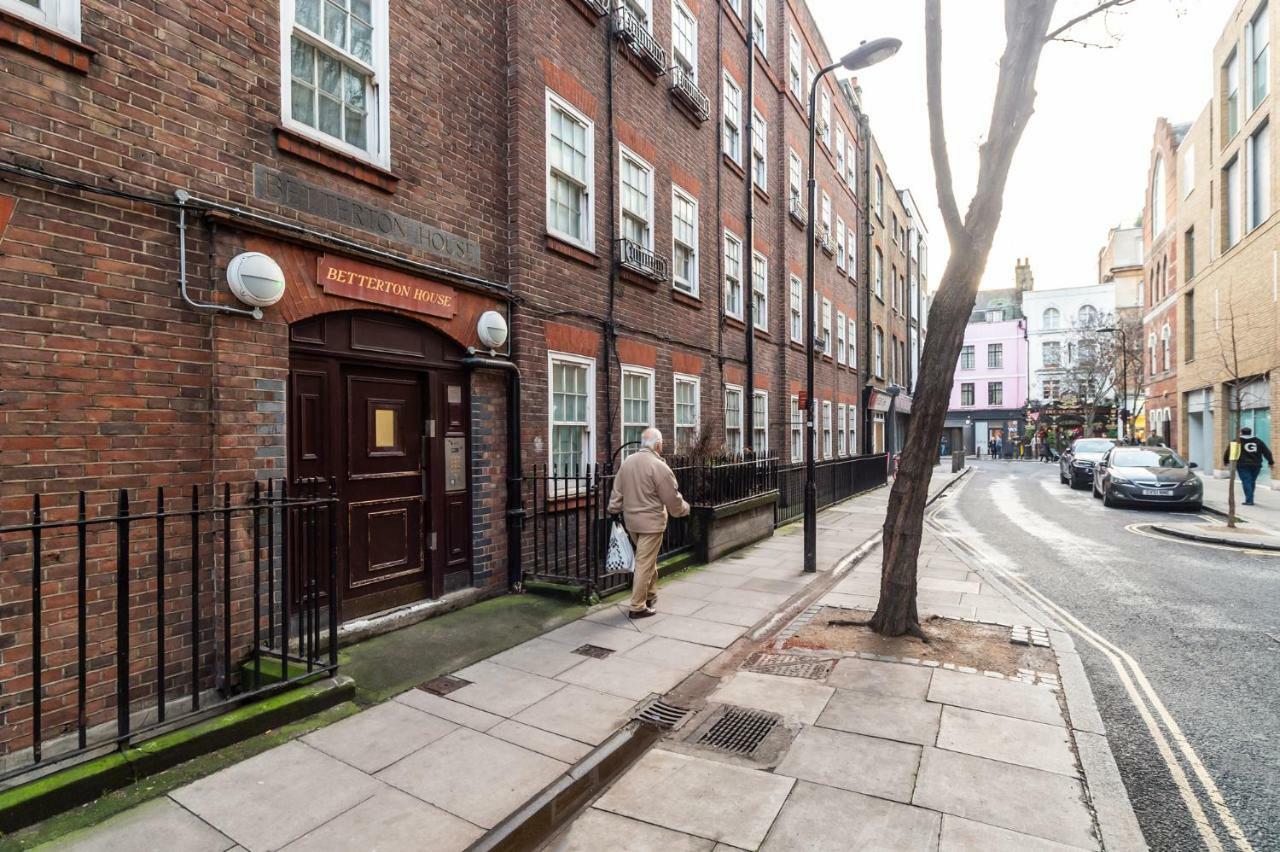 New 2 Bed In Covent Garden Londra